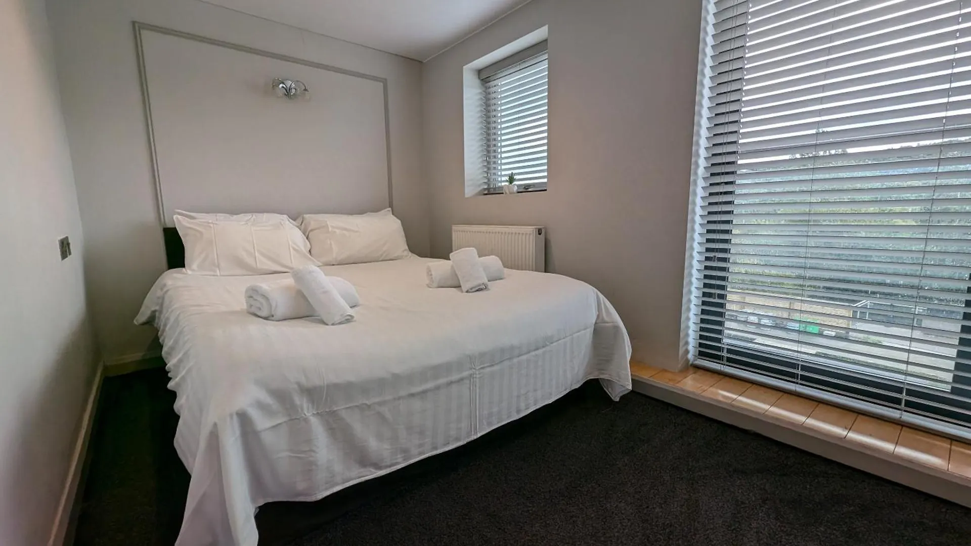 Casa Brighouse Bed & Breakfast