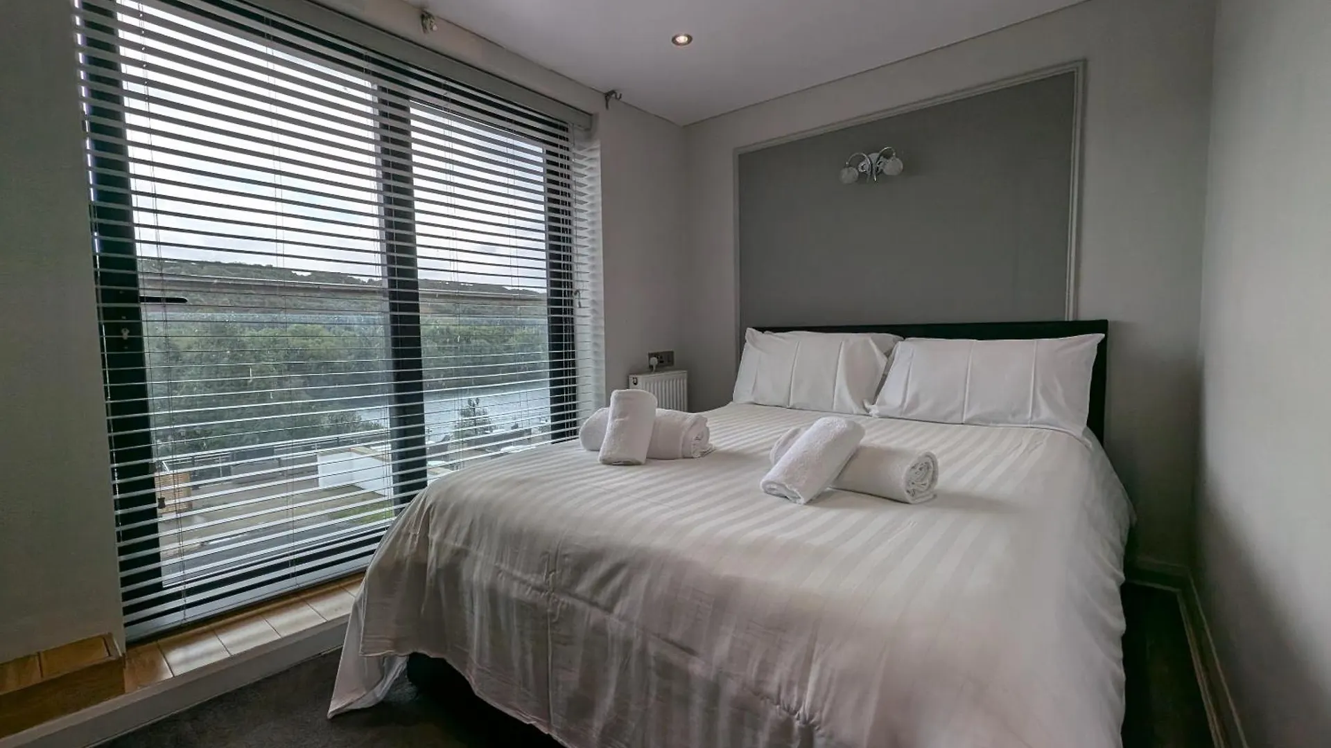 Casa Brighouse Bed & Breakfast